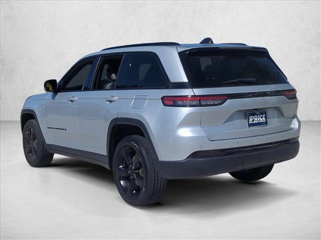 used 2023 Jeep Grand Cherokee car, priced at $31,322