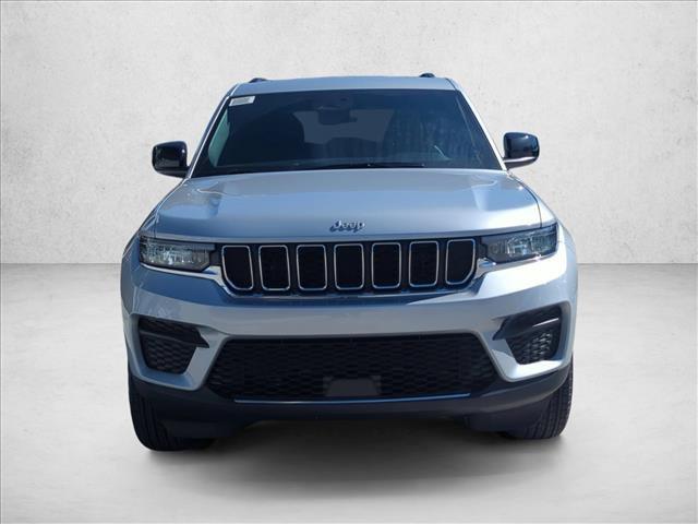 new 2025 Jeep Grand Cherokee car, priced at $33,284