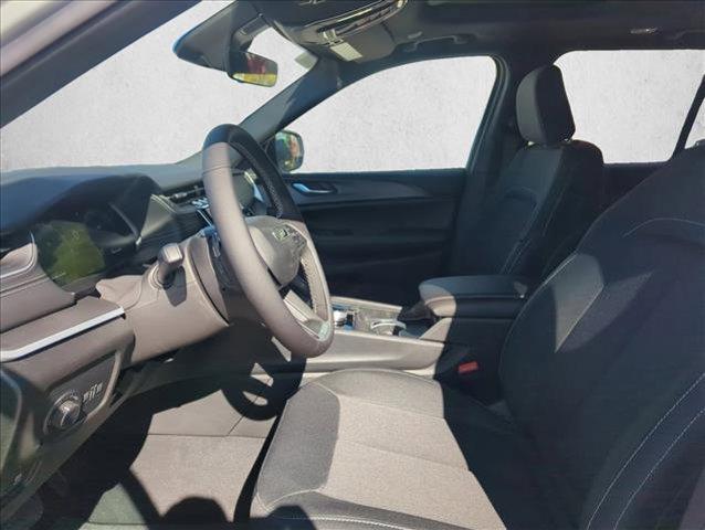 new 2025 Jeep Grand Cherokee car, priced at $33,284