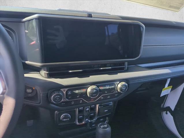 new 2026 Jeep Wrangler car, priced at $55,273