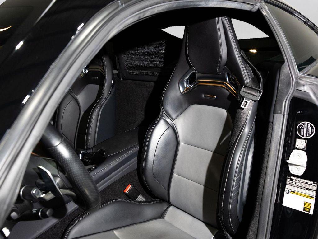 Mercedes-Benz AMG GT view 44