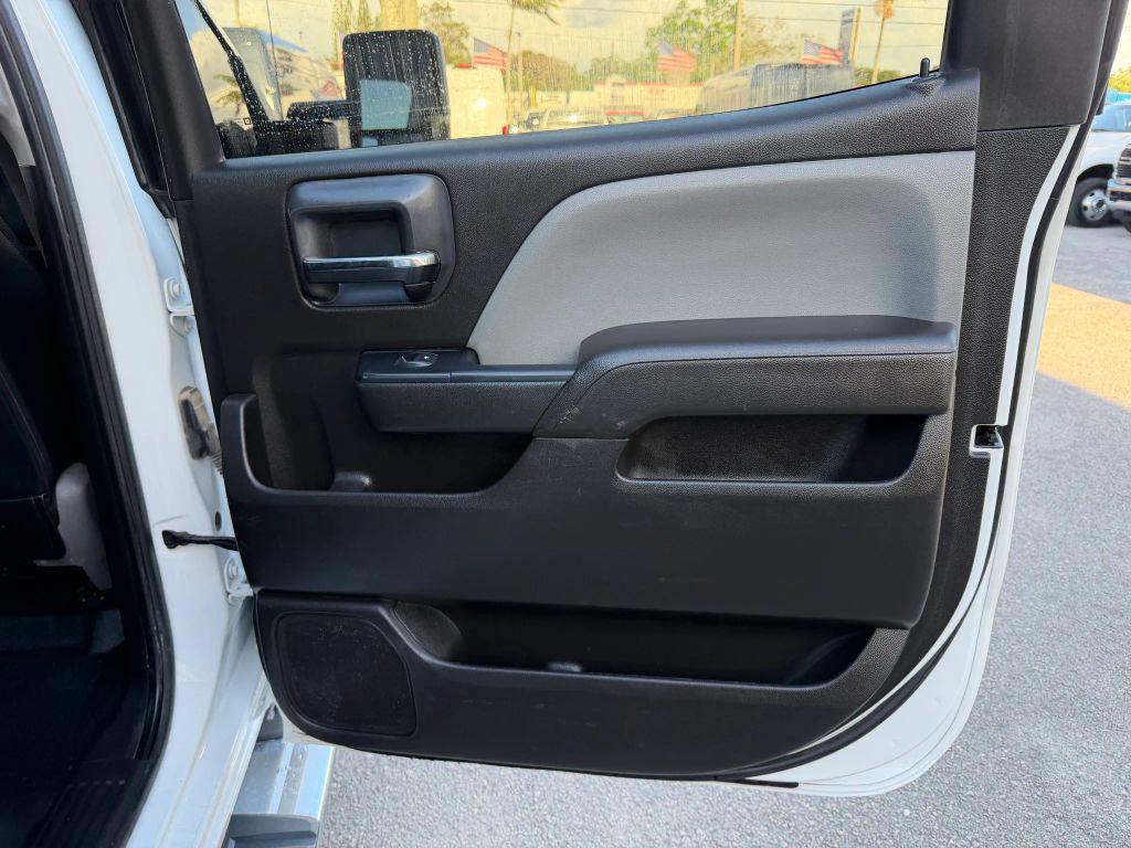 used 2017 GMC Sierra 2500 car, priced at $14,900