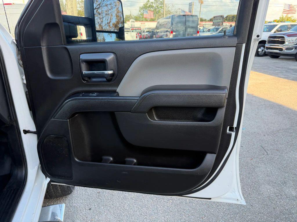 used 2017 GMC Sierra 2500 car, priced at $14,900