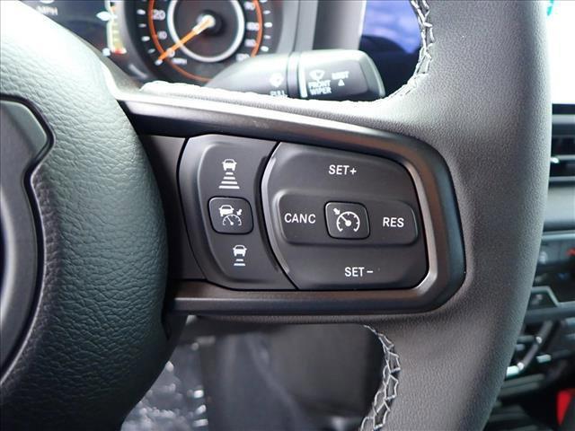 new 2025 Jeep Gladiator car, priced at $45,547