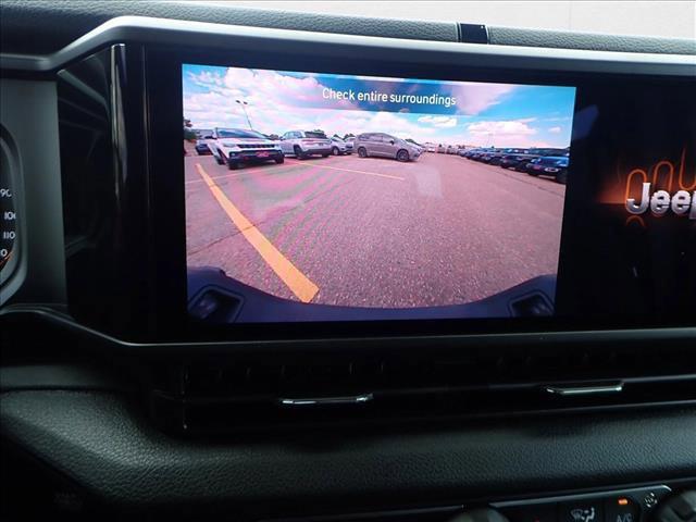 new 2025 Jeep Gladiator car, priced at $45,547