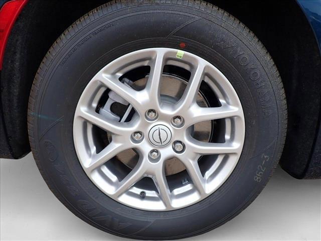 new 2025 Chrysler Pacifica car, priced at $44,884