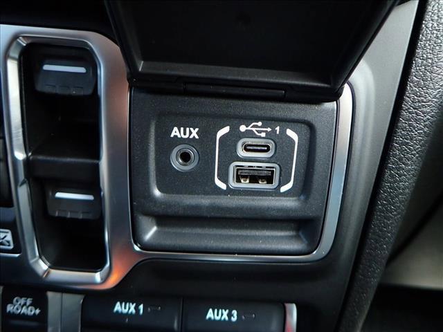 new 2025 Jeep Gladiator car, priced at $52,794