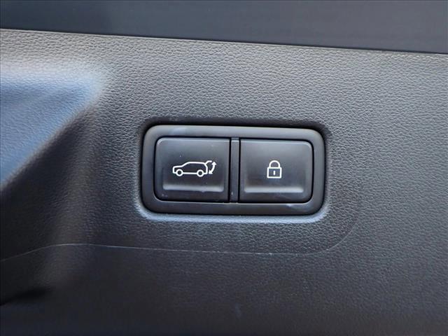 used 2025 Hyundai Santa Fe car, priced at $36,199