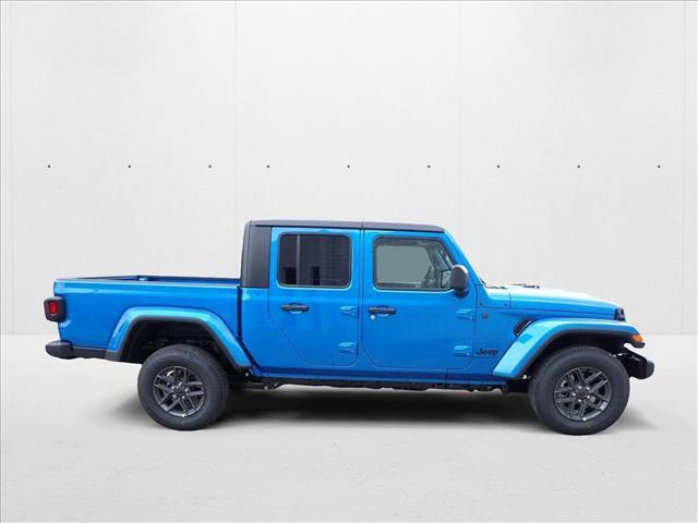 new 2025 Jeep Gladiator car, priced at $45,547