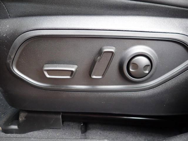 new 2026 Jeep Cherokee car, priced at $42,991
