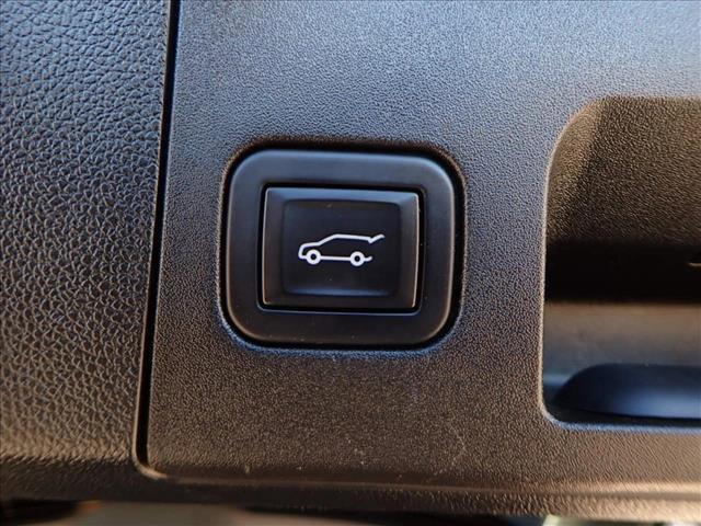 used 2023 Cadillac XT4 car, priced at $23,799