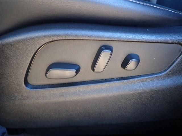 used 2023 Cadillac XT4 car, priced at $23,799