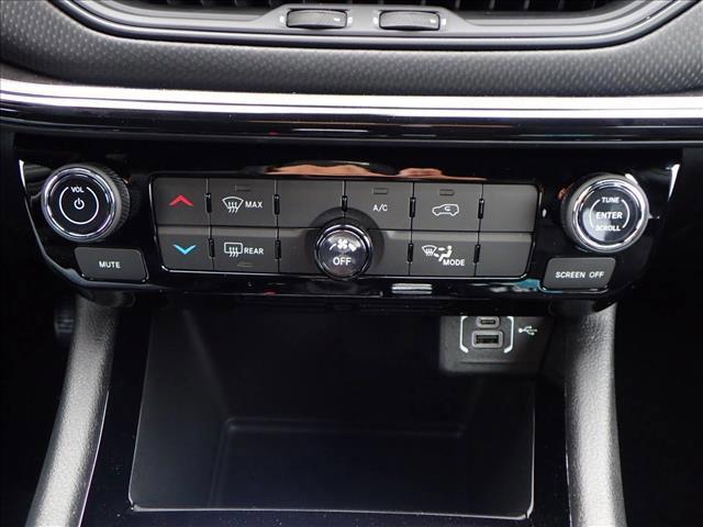 new 2026 Jeep Compass car, priced at $30,294