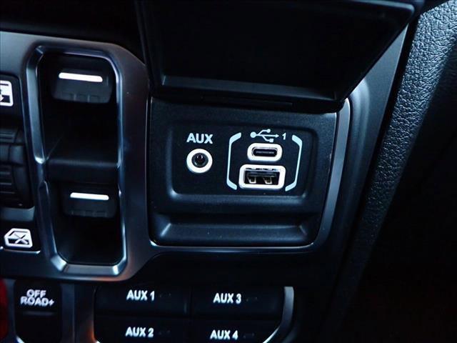 new 2026 Jeep Gladiator car, priced at $58,879