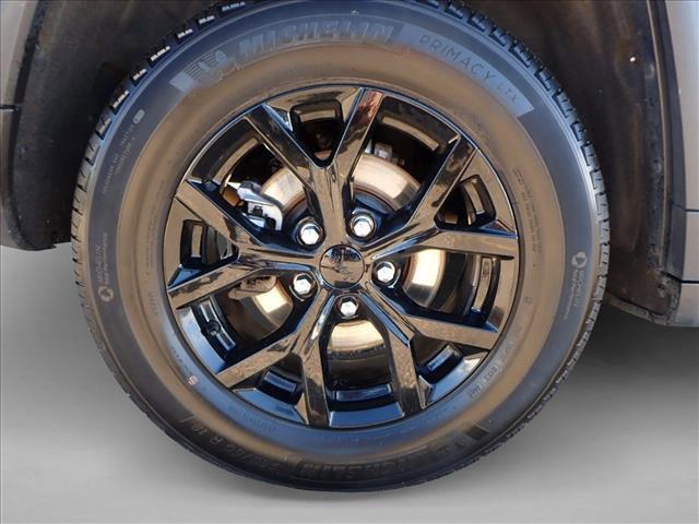 used 2024 Jeep Grand Cherokee car, priced at $25,998