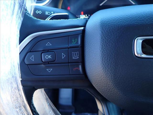 new 2025 Jeep Grand Cherokee car, priced at $40,549