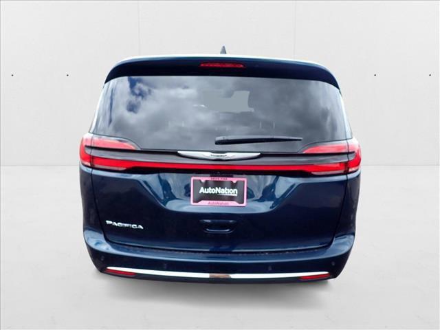 new 2025 Chrysler Pacifica car, priced at $44,797