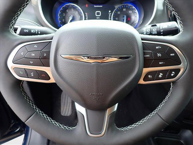 new 2025 Chrysler Pacifica car, priced at $44,797