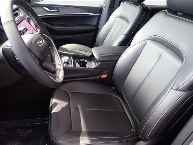 new 2025 Jeep Grand Cherokee L car, priced at $46,884