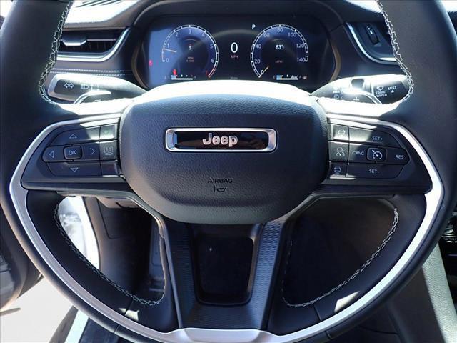 new 2025 Jeep Grand Cherokee car, priced at $44,547