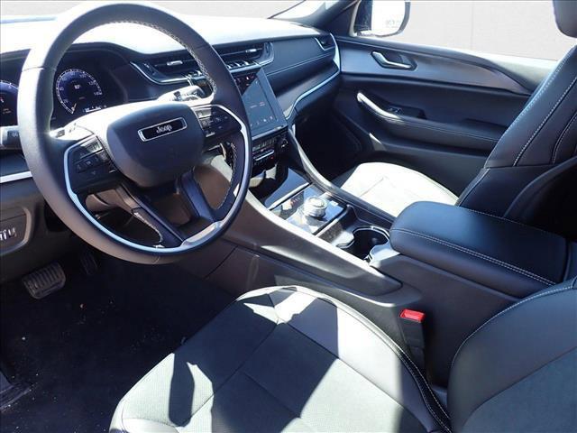 new 2025 Jeep Grand Cherokee car, priced at $44,547