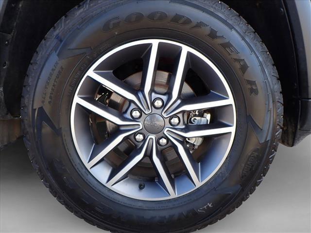 used 2020 Jeep Grand Cherokee car, priced at $19,999