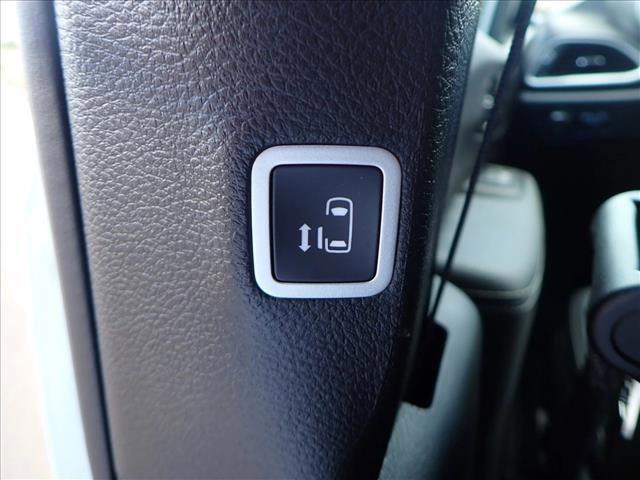 new 2026 Chrysler Pacifica car, priced at $48,443