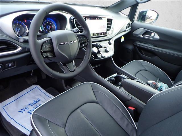 new 2026 Chrysler Pacifica car, priced at $54,814