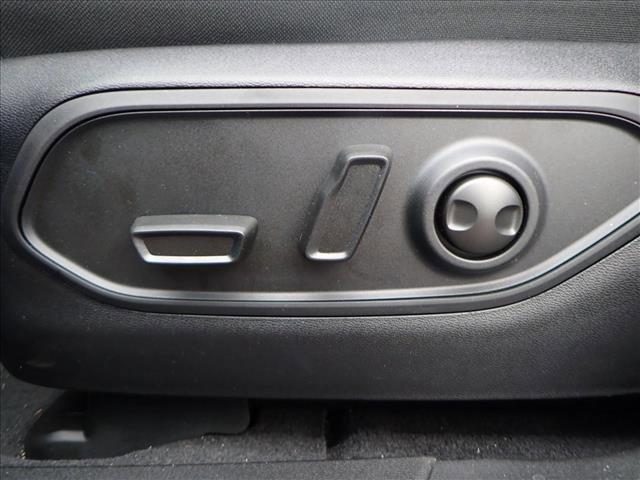 new 2026 Jeep Cherokee car, priced at $36,991