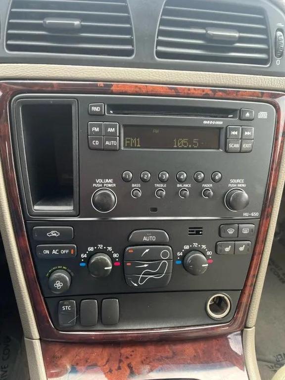 used 2005 Volvo V70 car, priced at $4,995