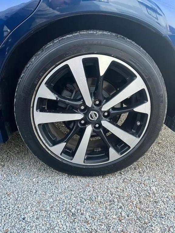 used 2018 Nissan Altima car, priced at $9,995