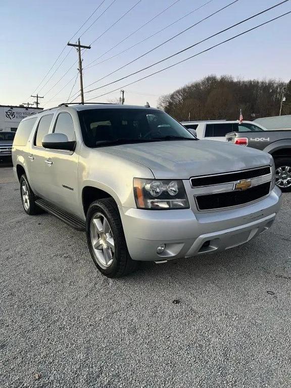 used 2012 Chevrolet Suburban car, priced at $9,995