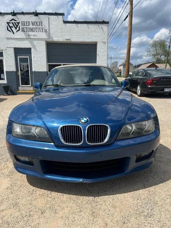 used 2000 BMW Z3 car, priced at $6,995