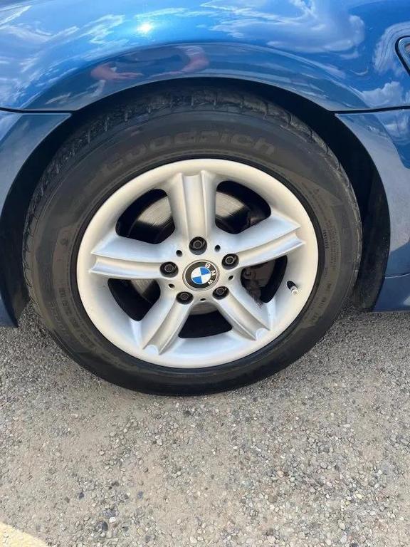 used 2000 BMW Z3 car, priced at $6,995