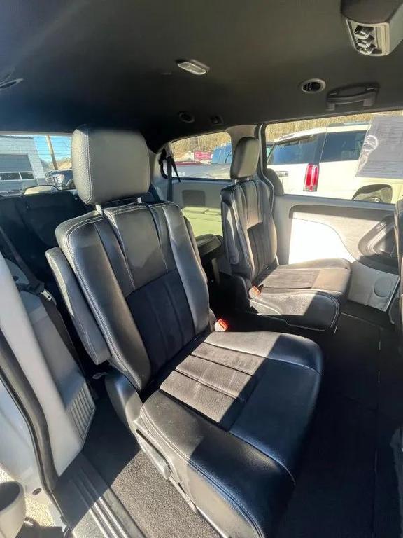 used 2018 Dodge Grand Caravan car, priced at $14,995