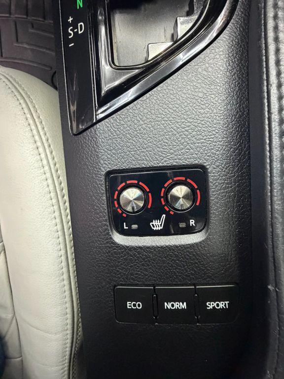 used 2013 Toyota Avalon car, priced at $12,998