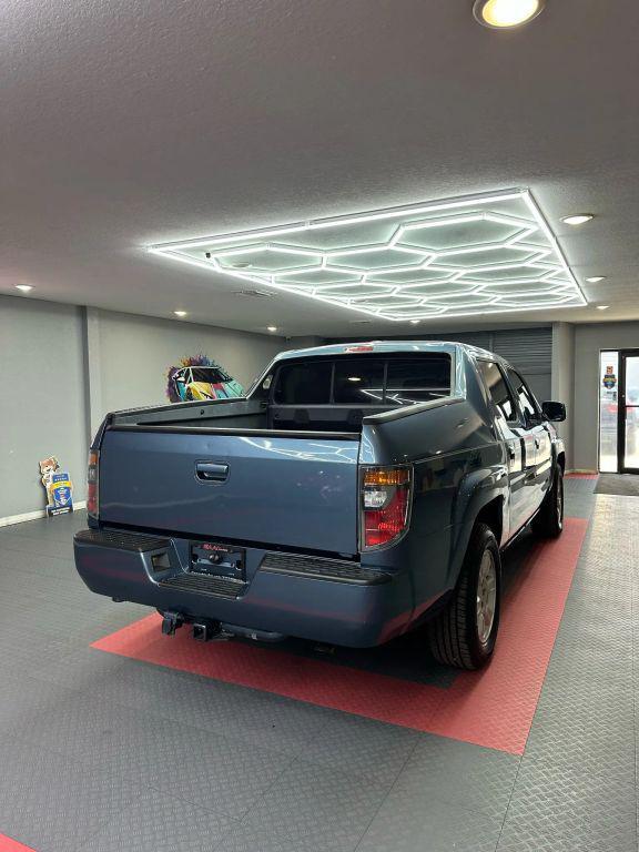 used 2006 Honda Ridgeline car, priced at $9,999