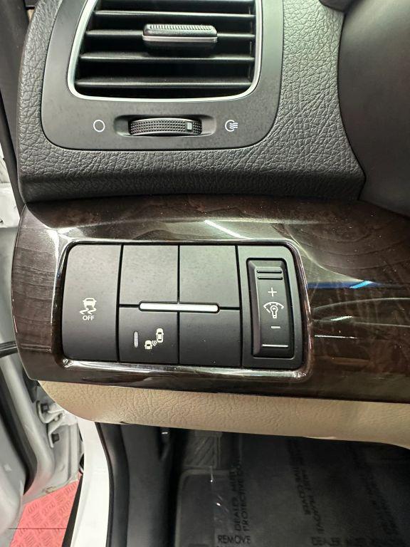 used 2014 Kia Sorento car, priced at $10,498