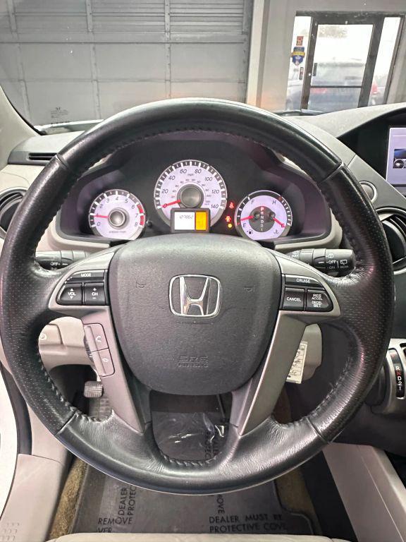 used 2014 Honda Pilot car, priced at $10,299