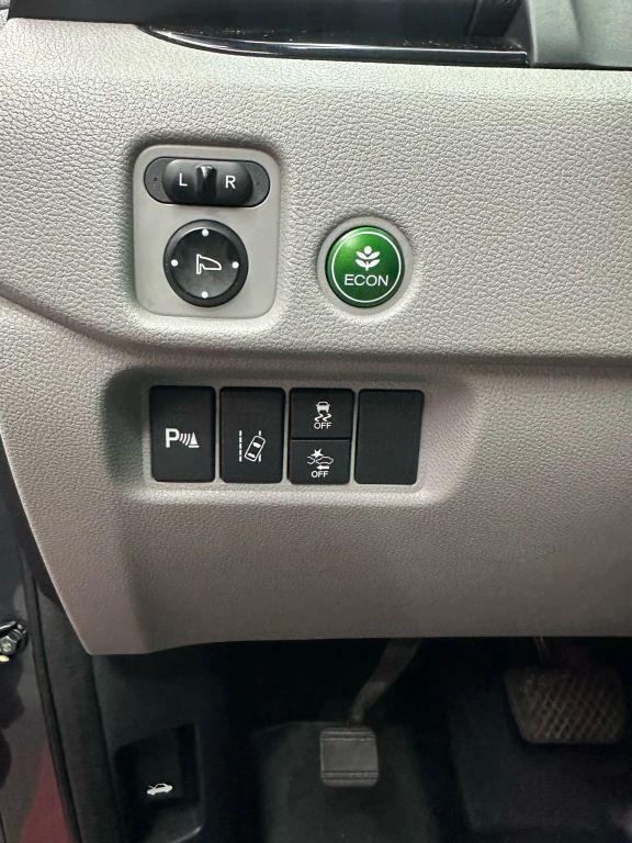 used 2016 Honda Pilot car, priced at $12,799