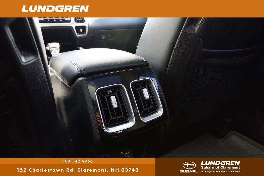 used 2022 Kia Sorento car, priced at $23,821