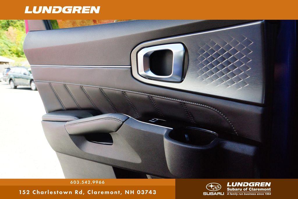 used 2022 Kia Sorento car, priced at $23,821