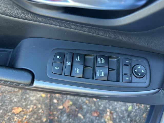 used 2021 Jeep Cherokee car, priced at $11,999