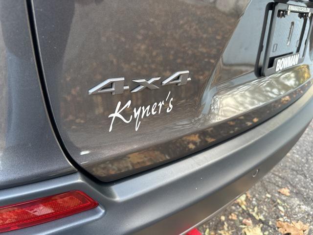 used 2019 Jeep Cherokee car, priced at $13,889