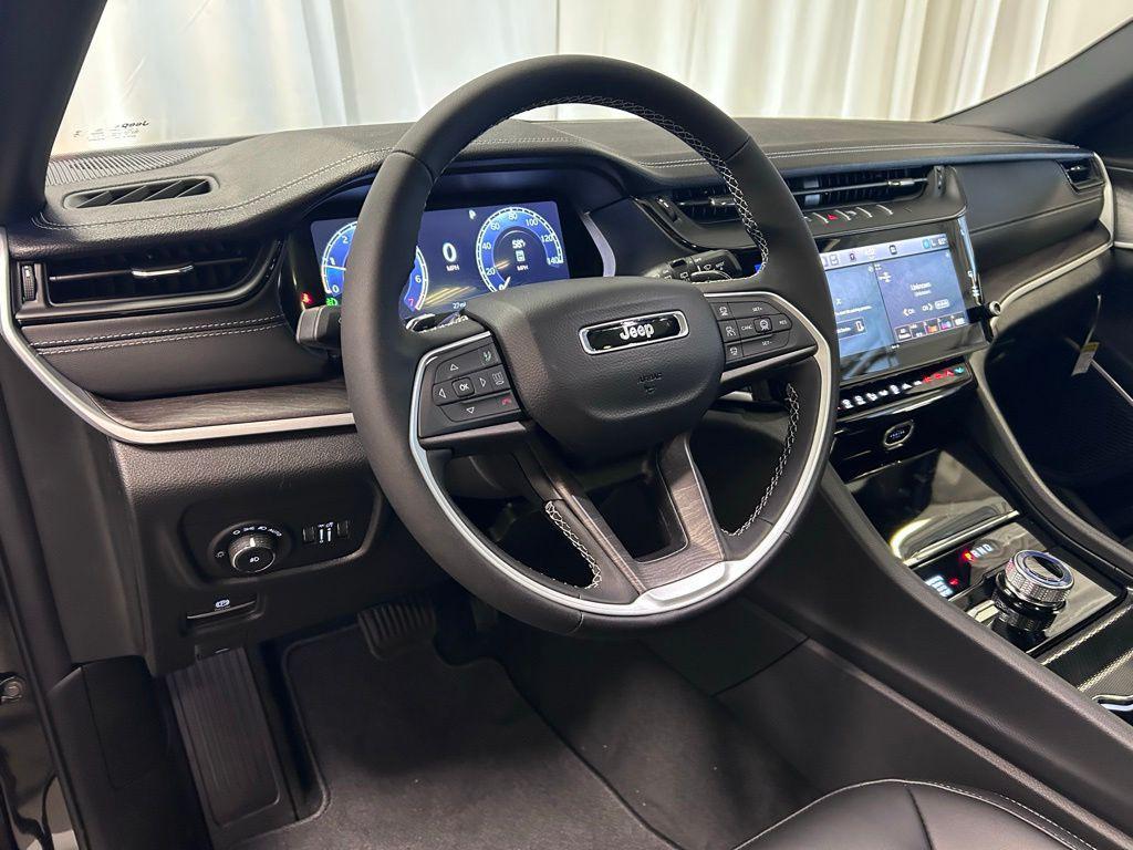 new 2026 Jeep Grand Cherokee L car, priced at $46,244
