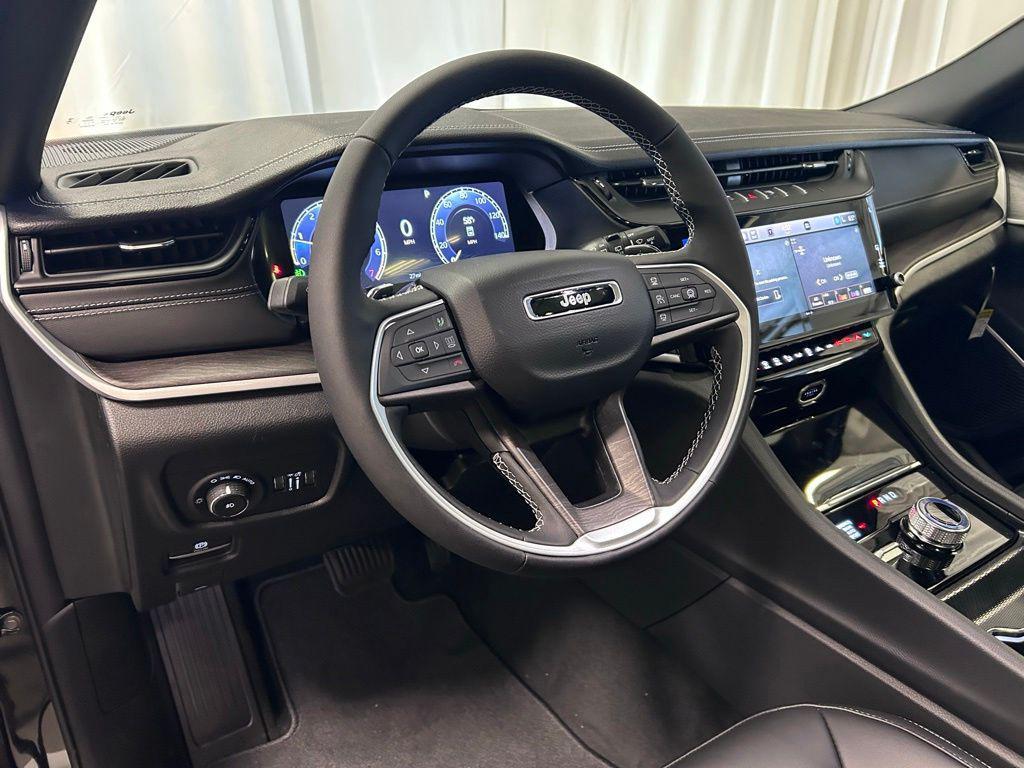 new 2026 Jeep Grand Cherokee L car, priced at $51,500