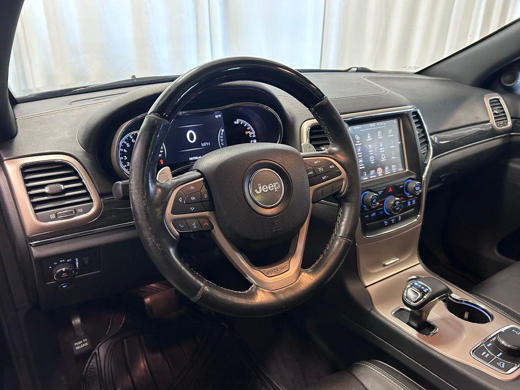 used 2015 Jeep Grand Cherokee car, priced at $11,675