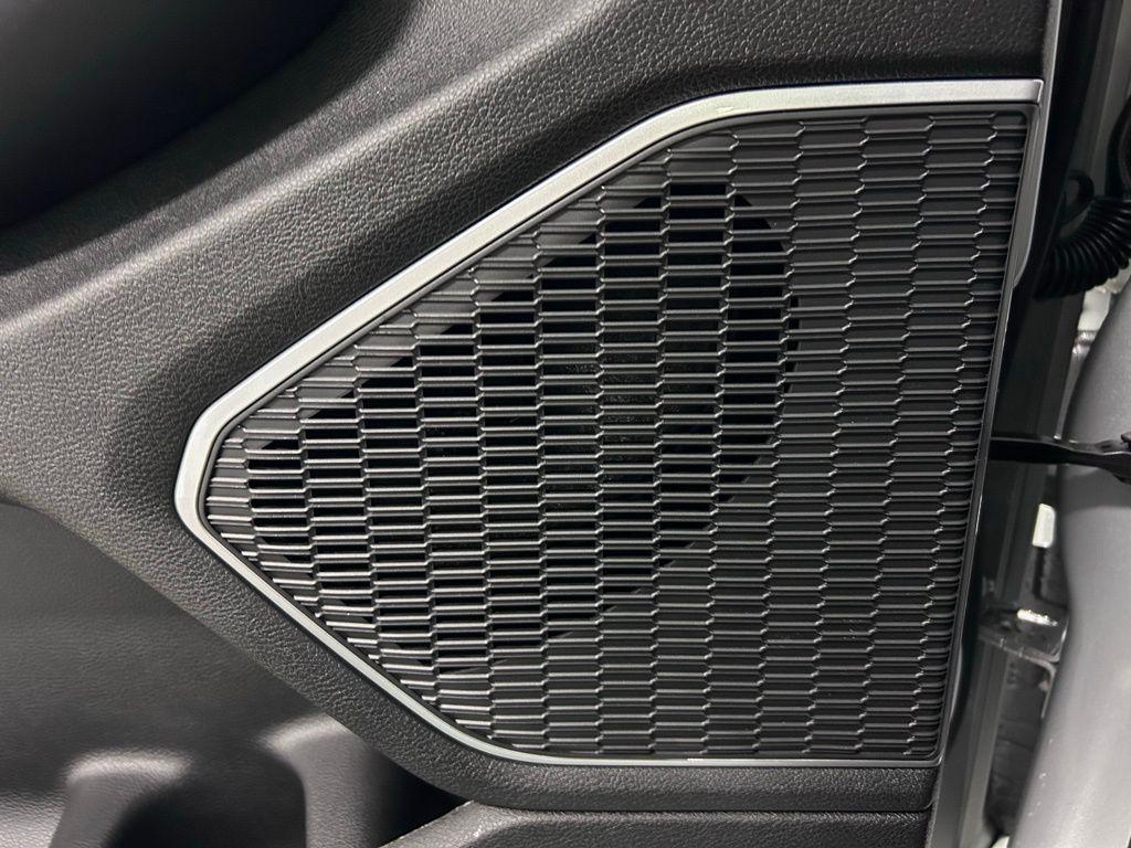 new 2026 Jeep Grand Cherokee L car, priced at $52,500