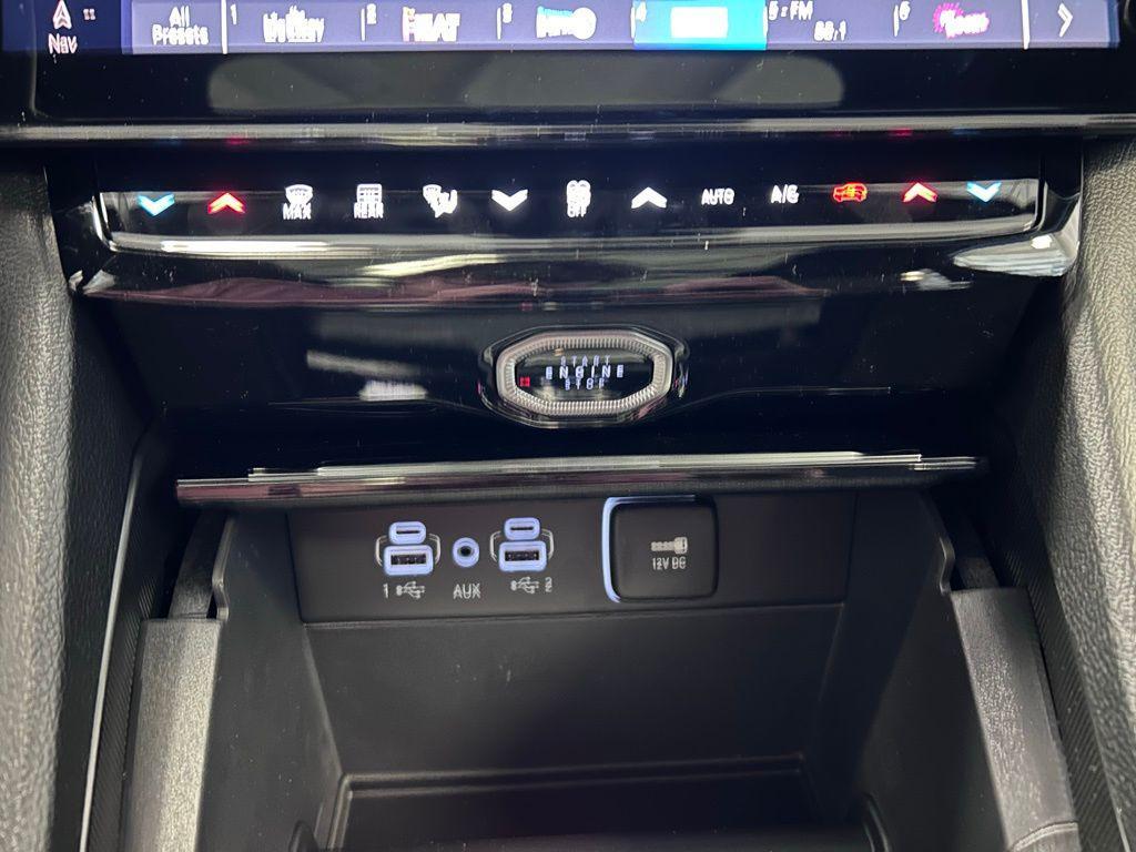 new 2026 Jeep Grand Cherokee L car, priced at $51,500