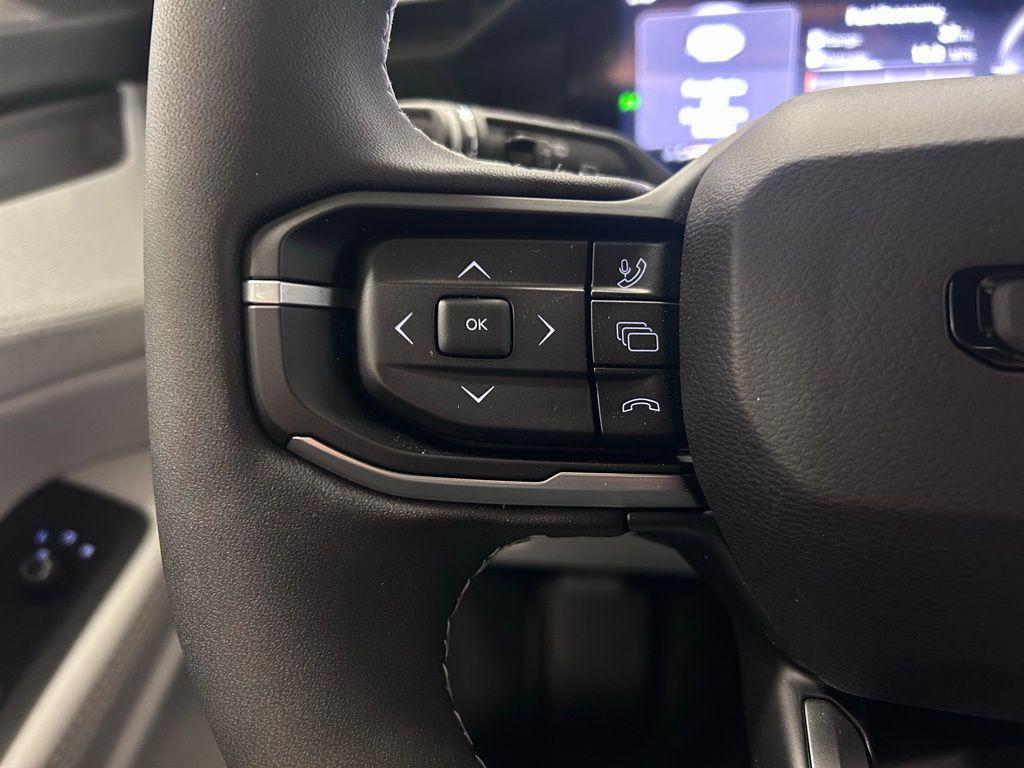 new 2026 Jeep Cherokee car, priced at $38,499